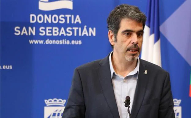 El alcalde de San Sebastián, Eneko Goia, insta al ministro de Interior, Juan Ignacio Zoido, a visitar la cárcel de Martutene y ver que urge su derribo