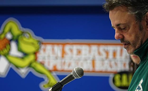 Fisac, durante una rueda de prensa.