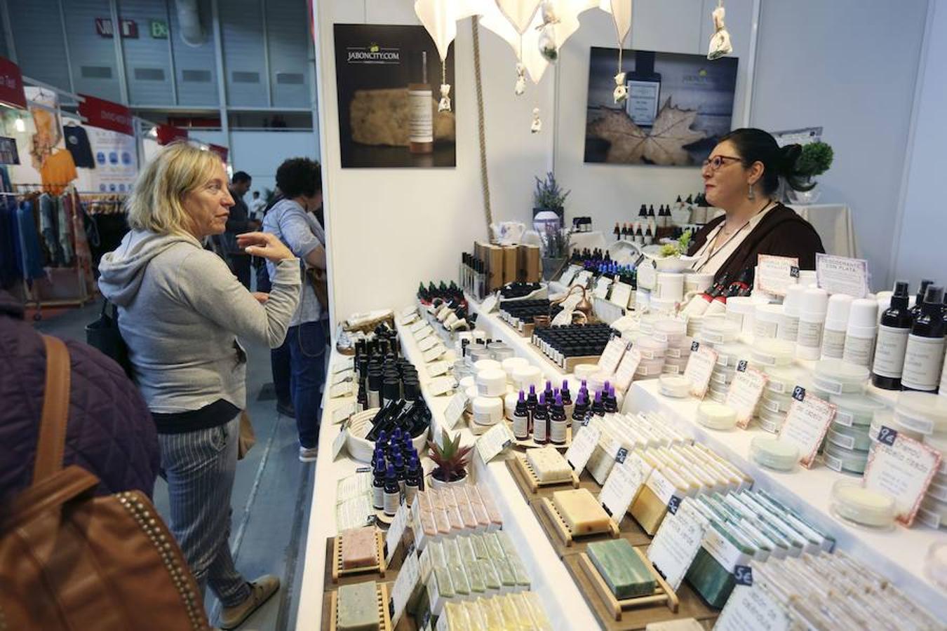 Este año Bioterra vuelve a acercar productos y servicios ecológicos y sostenibles. Su rigor, variedad y sus actividades complementarias hacen que este sea el evento de referencia en Euskadi. 