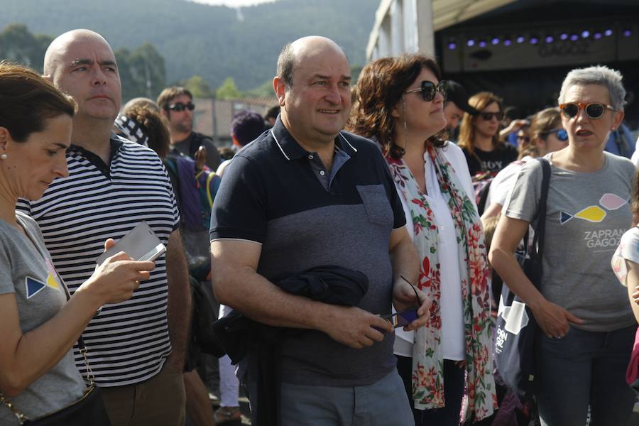 La villa costera acoge hoy la 27 edición de una celebración que tiene como objetivo «reivindicar que la escuela pública debe ser el eje del sistema educativo».