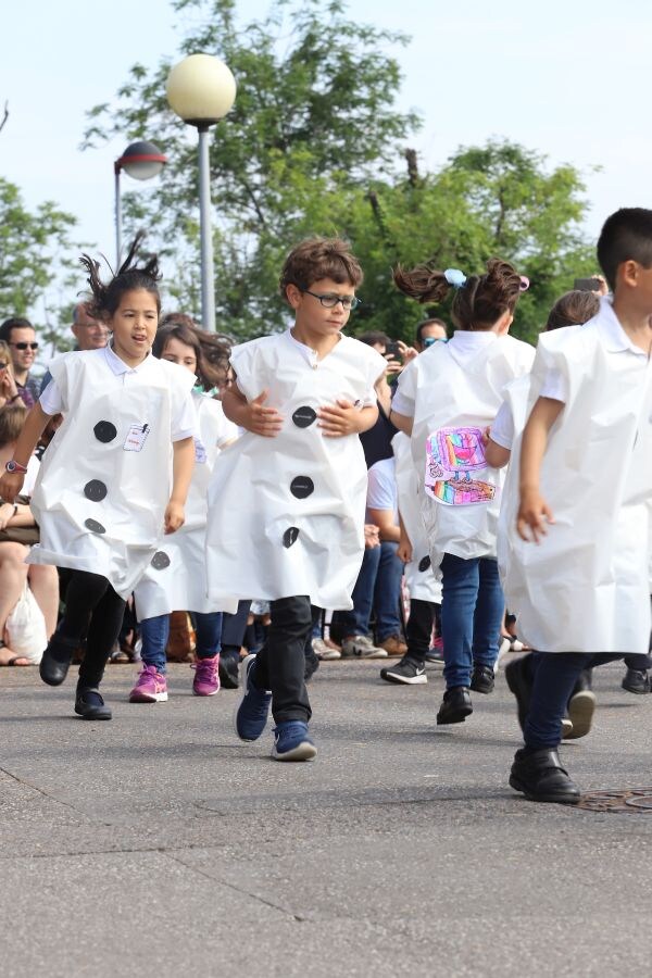 El colegio Mary Ward dedica su festival de fin de curso a combatir los estereotipos de género