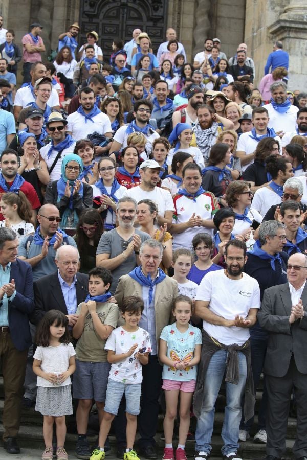 Refugiados gipuzkoanos han marchado desde Aizpurutxo hasta el Santuario de Loyola, en Azpeitia.