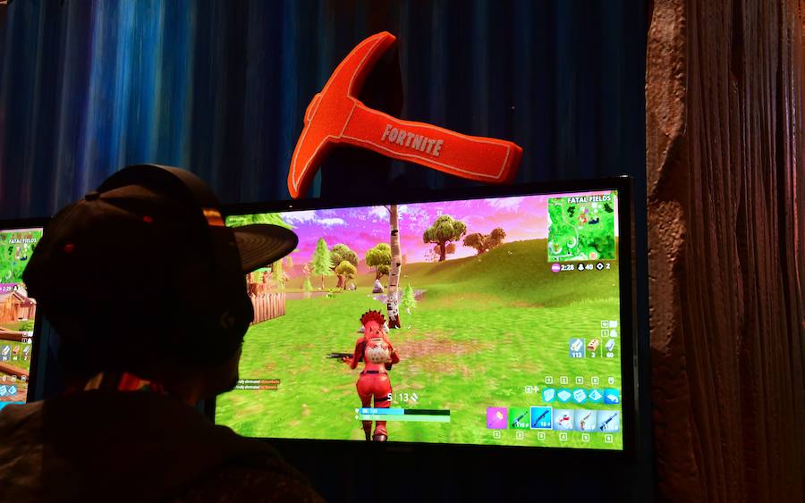 El «streaming» y otras vías de futuro para el sector de los videojuegos han sido protagonistas destacados en la feria E3, que cierra este jueves sus puertas en Los Ángeles.