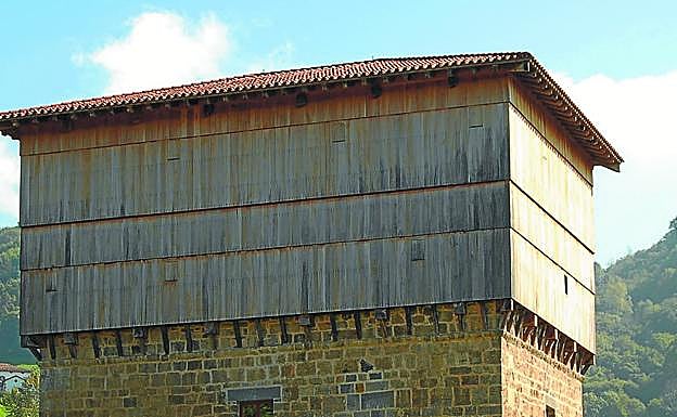 La casa torre Jauregia de Donamaria volverá a acoger un concierto.