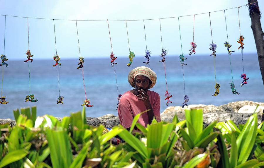 Las interminables playas paradisíacas de la Rivera Maya, Punta Cana o Varadero se imponen por su atractivo con kilómetros de arena blanca y fina, aguas cristalinas y de un azul turquesa intenso