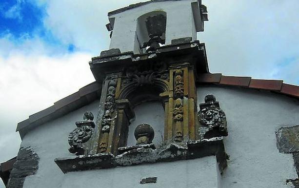 Exterior de la ermita de San Gregorio en Astigarreta.