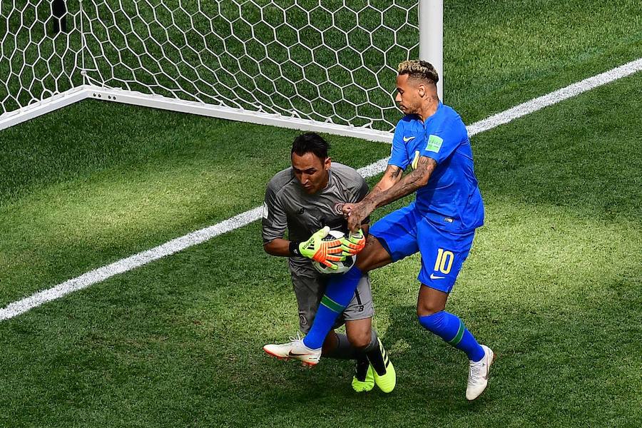 Fotos: Brasil - Costa Rica, en imágenes