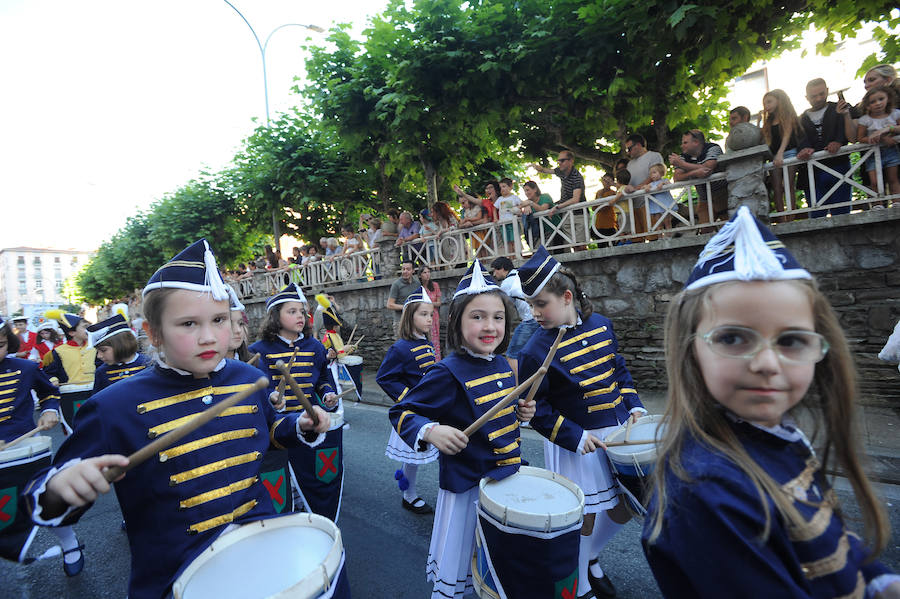 Numerosas actividades poblaron el día grande de la fiestas de la ciudad armera