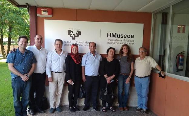 La delegación educativa palestina, en su visita del martes a la UPV/EHU.