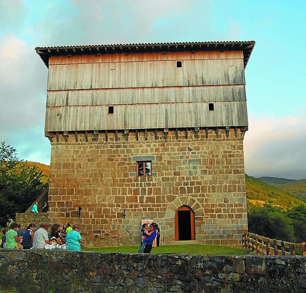 Casa Torre Jauregia de Donamaria. 