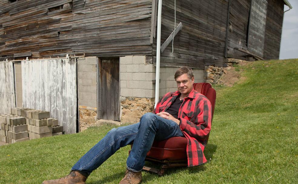 El director Gus Van Sant durante el rodaje de 'Tierra prometida' (2004).