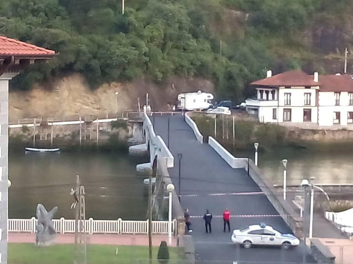 El suceso se ha producido a las cinco y cuarto de la mañana, sin que se haya registrado heridos