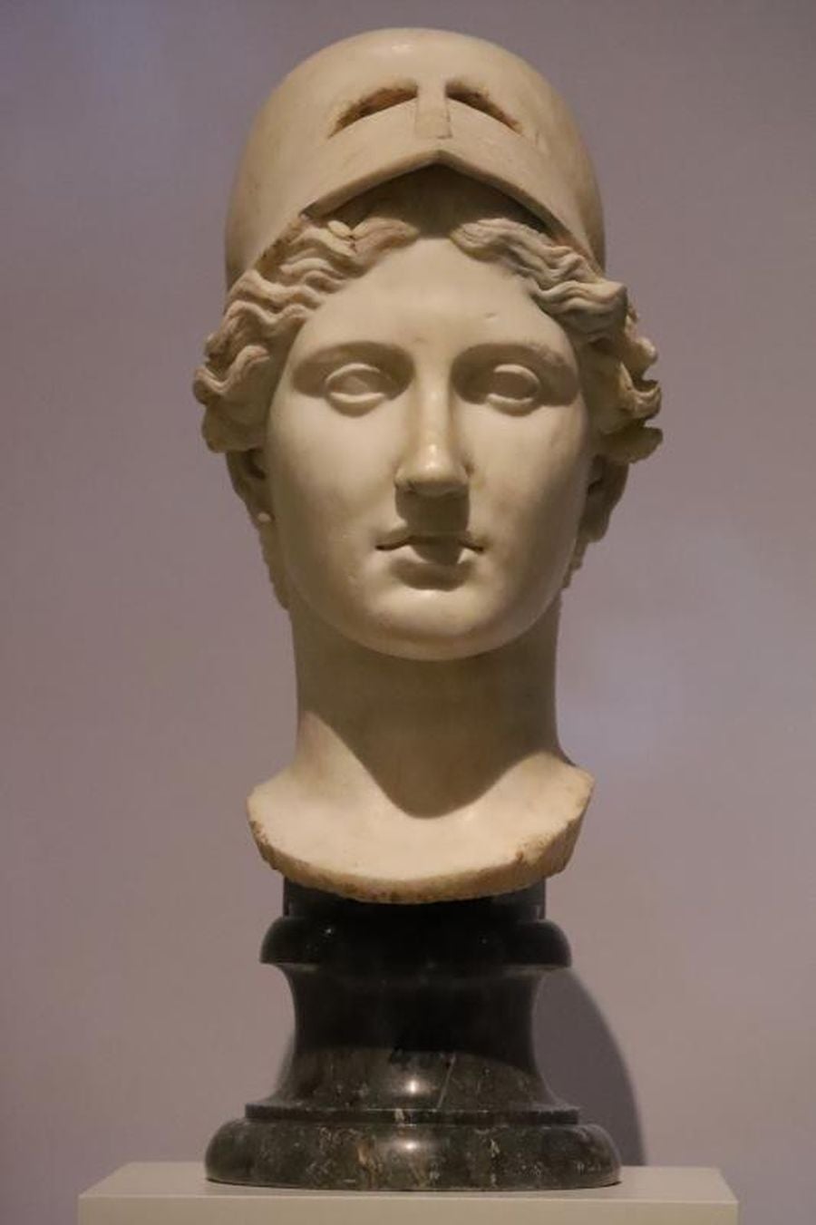 El museo donostiarra tiene una exposición del Prado sobre la mitología clásica