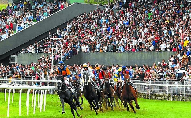 Los organizadores esperan una buena respuesta del público hoy en el hipódromo. 