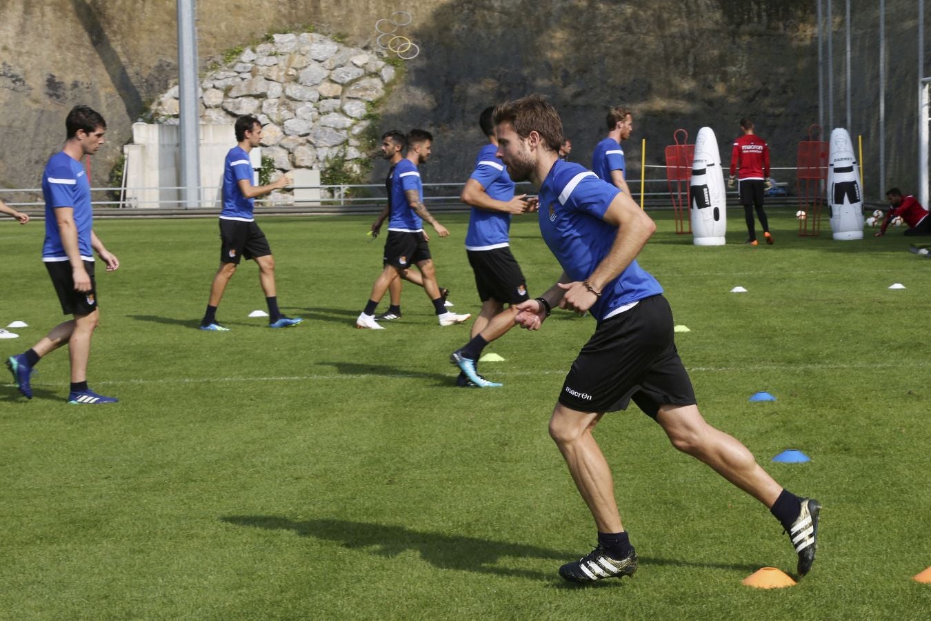Segundo entrenamiento de la semana en Zubieta para los hombres de Asier Garitano.