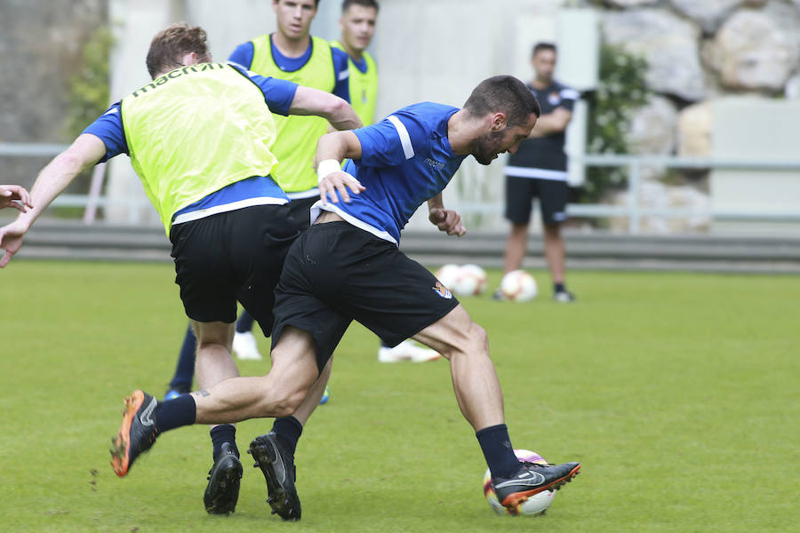 Muchos aficionados, sobre todo niños, han disfrutado del esfuerzo de su jugadores