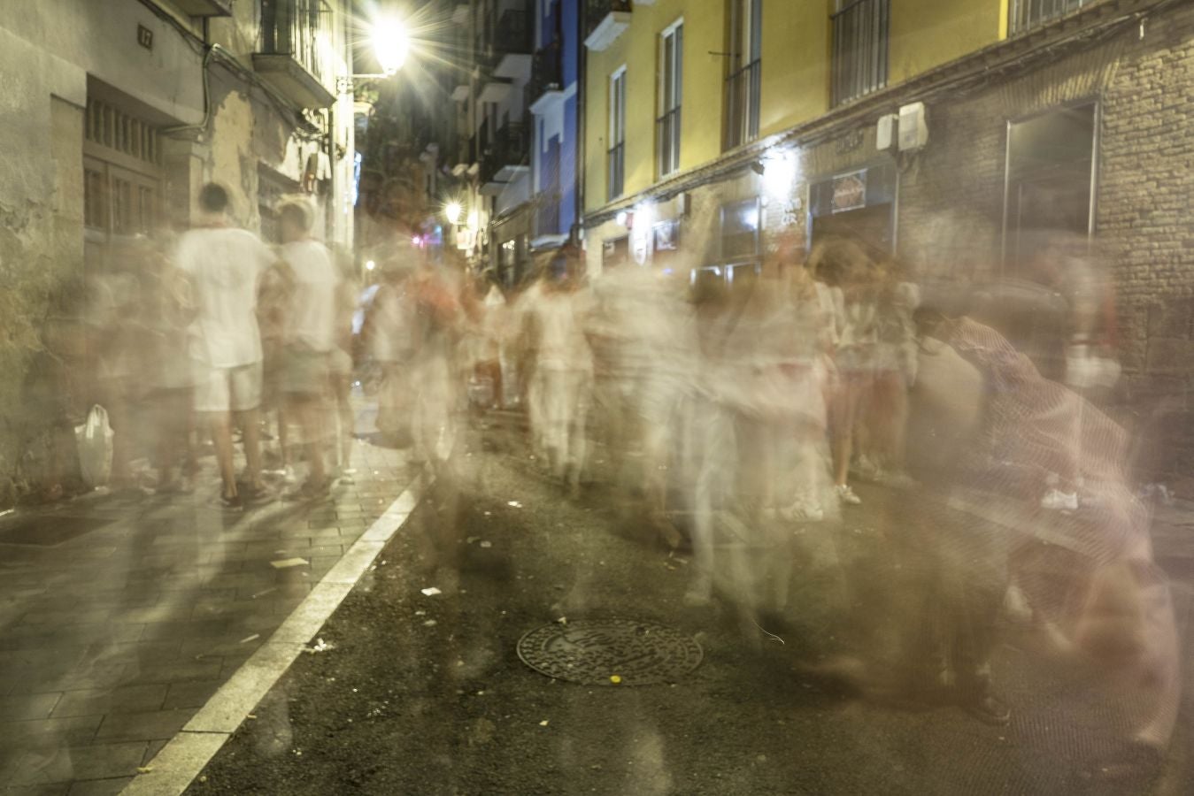 Pamplona, con sus rincones oscuros, sus fantasmas y sus leyendas de cuchillos