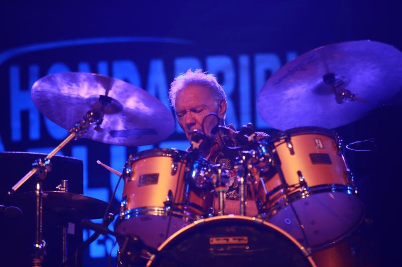 Esta noche, la actividad musical se concentra en la Benta, cuya enorme carpa alberga las actuaciones de Noa Voll Damn & The Hell Drinkers, JT Lauritsen & The Buckshot Hunters y los Canned Heat