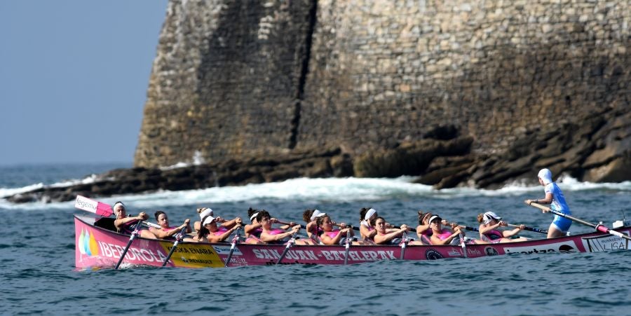 Las bateleras suman su quinta victoria liguera por delante de Orio, Arraun y Hondarribia.