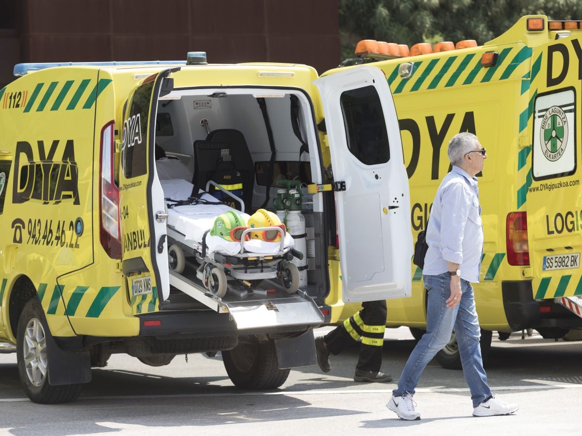 La DYA de Gipuzkoa ha celebrado su 45 aniversario con diferentes actividades en la explanada de Sagües