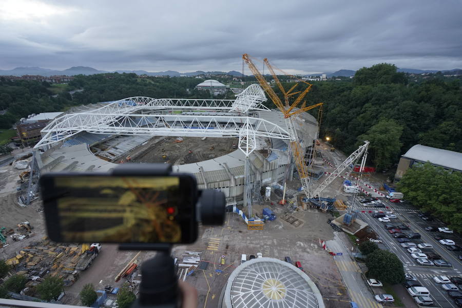 La previsión es que la megaestructura que caracterizará al estadio quede configurada a mediodía
