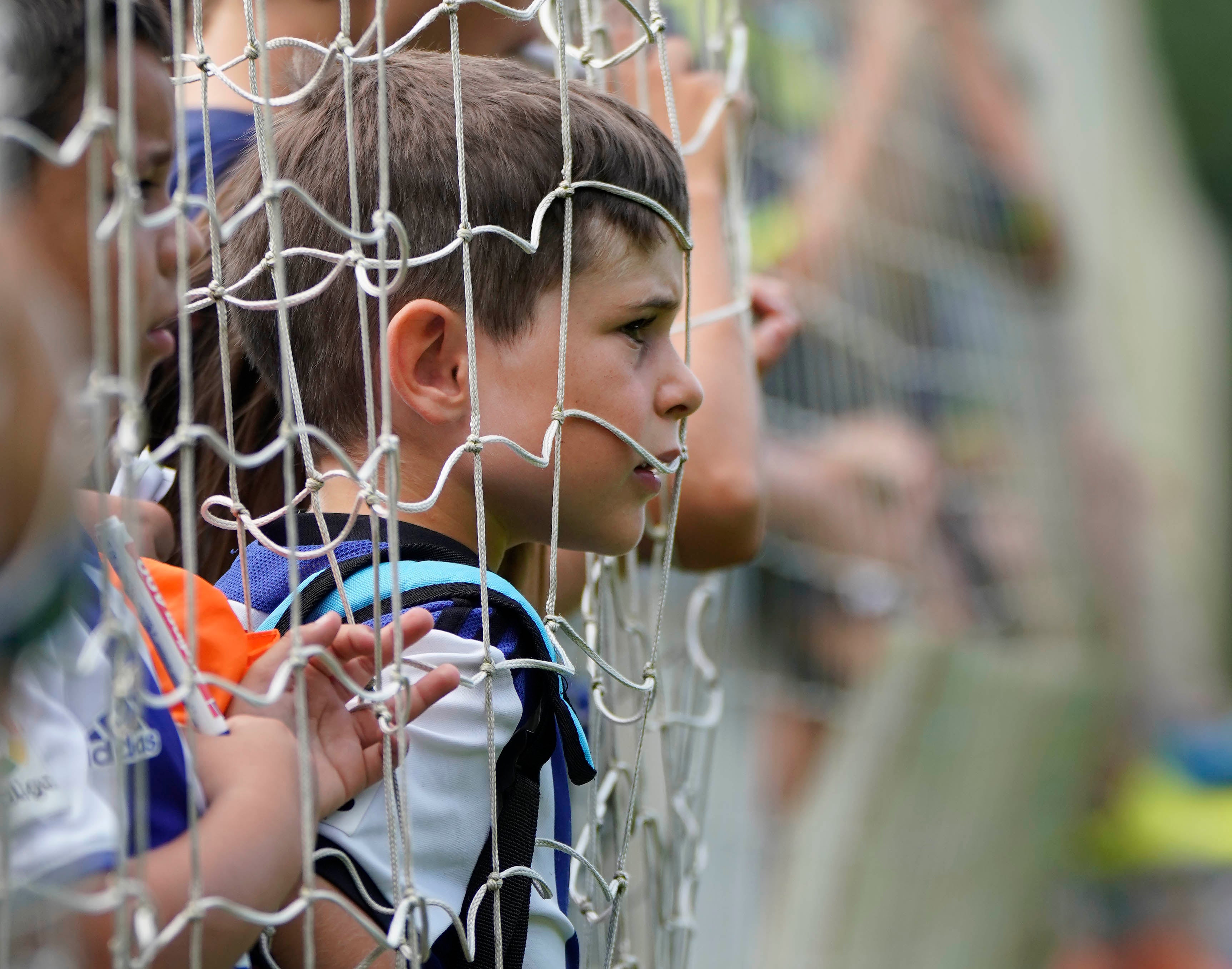 El nuevo fichaje de la Real Sociedad ha abandonado el campo molesto del hombro derecho 