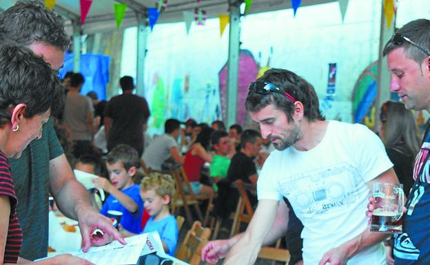 Se ofrecerán cervezas y cenas especiales en los bajos de Txermin.