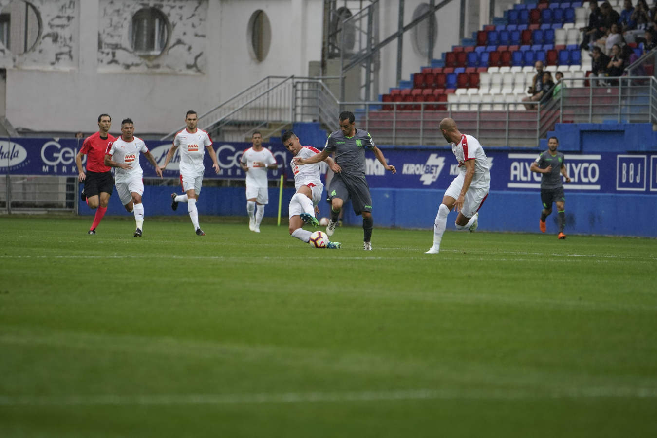 La pretemporada ya ha arrancado y con ella los amistosos. Este viernes el Eibar y la Real Sociedad se enfrentan en Ipurua. 
