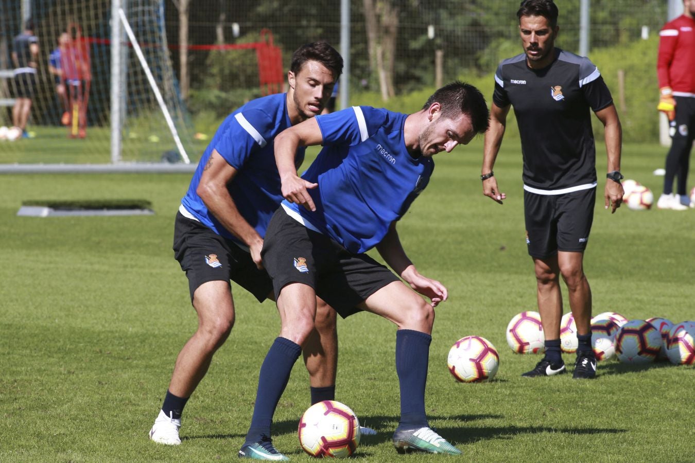 El mexicano ha retomado los entrenamientos tras disfrutar de unos días de descanso consesuados con la Real Sociedad al haber participado en el Mundial