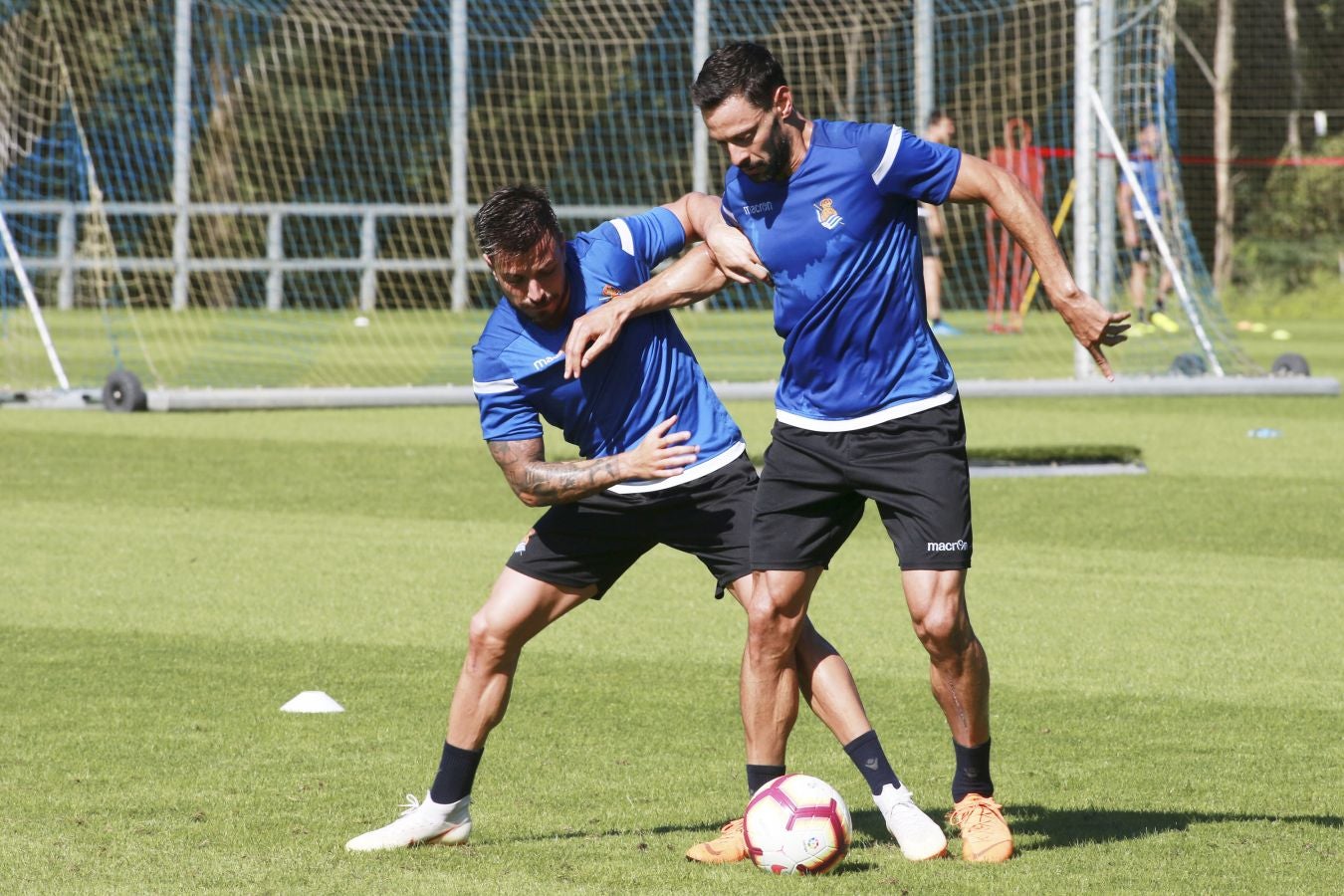 El mexicano ha retomado los entrenamientos tras disfrutar de unos días de descanso consesuados con la Real Sociedad al haber participado en el Mundial