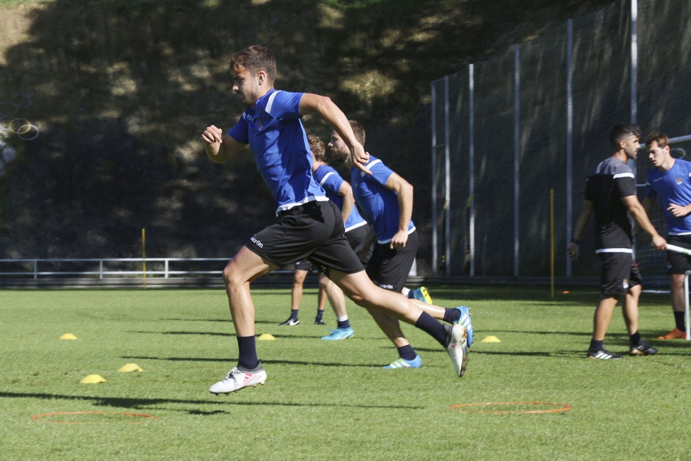 El mexicano ha retomado los entrenamientos tras disfrutar de unos días de descanso consesuados con la Real Sociedad al haber participado en el Mundial