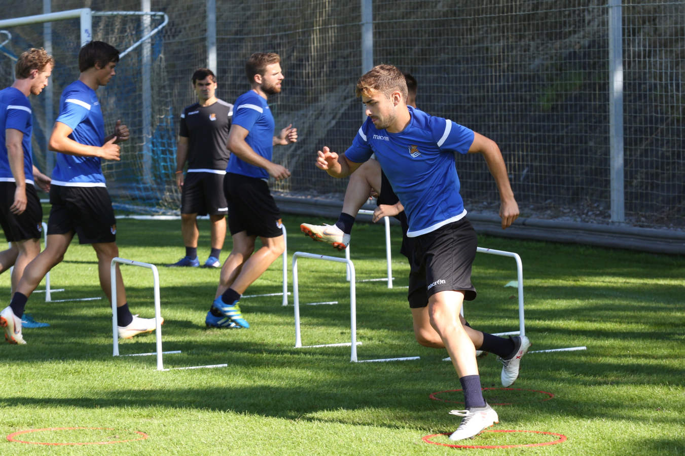 El mexicano ha retomado los entrenamientos tras disfrutar de unos días de descanso consesuados con la Real Sociedad al haber participado en el Mundial