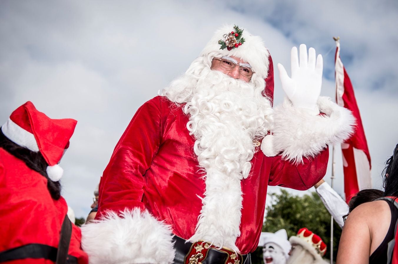 Este domingo se ha celebrado la 61ª conferencia anual de Papá Noel en Copenhague. Más de 150 Santa Claus se reunieron ayer en Dinamarca