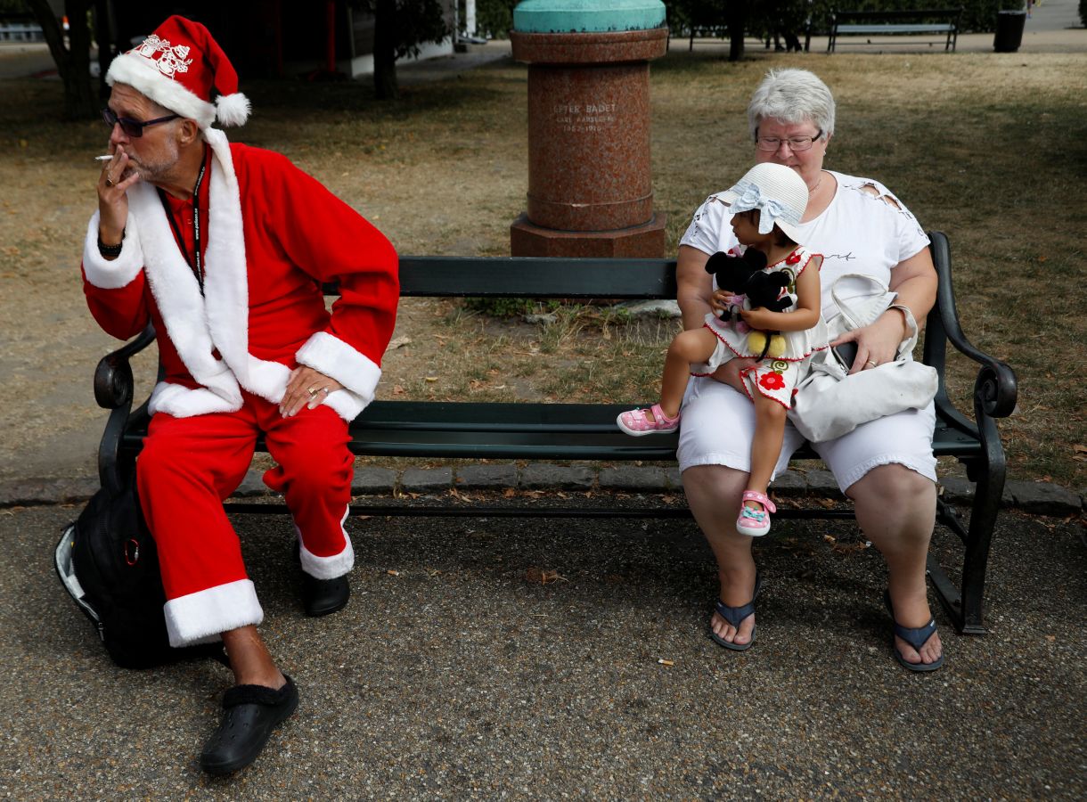 Este domingo se ha celebrado la 61ª conferencia anual de Papá Noel en Copenhague. Más de 150 Santa Claus se reunieron ayer en Dinamarca