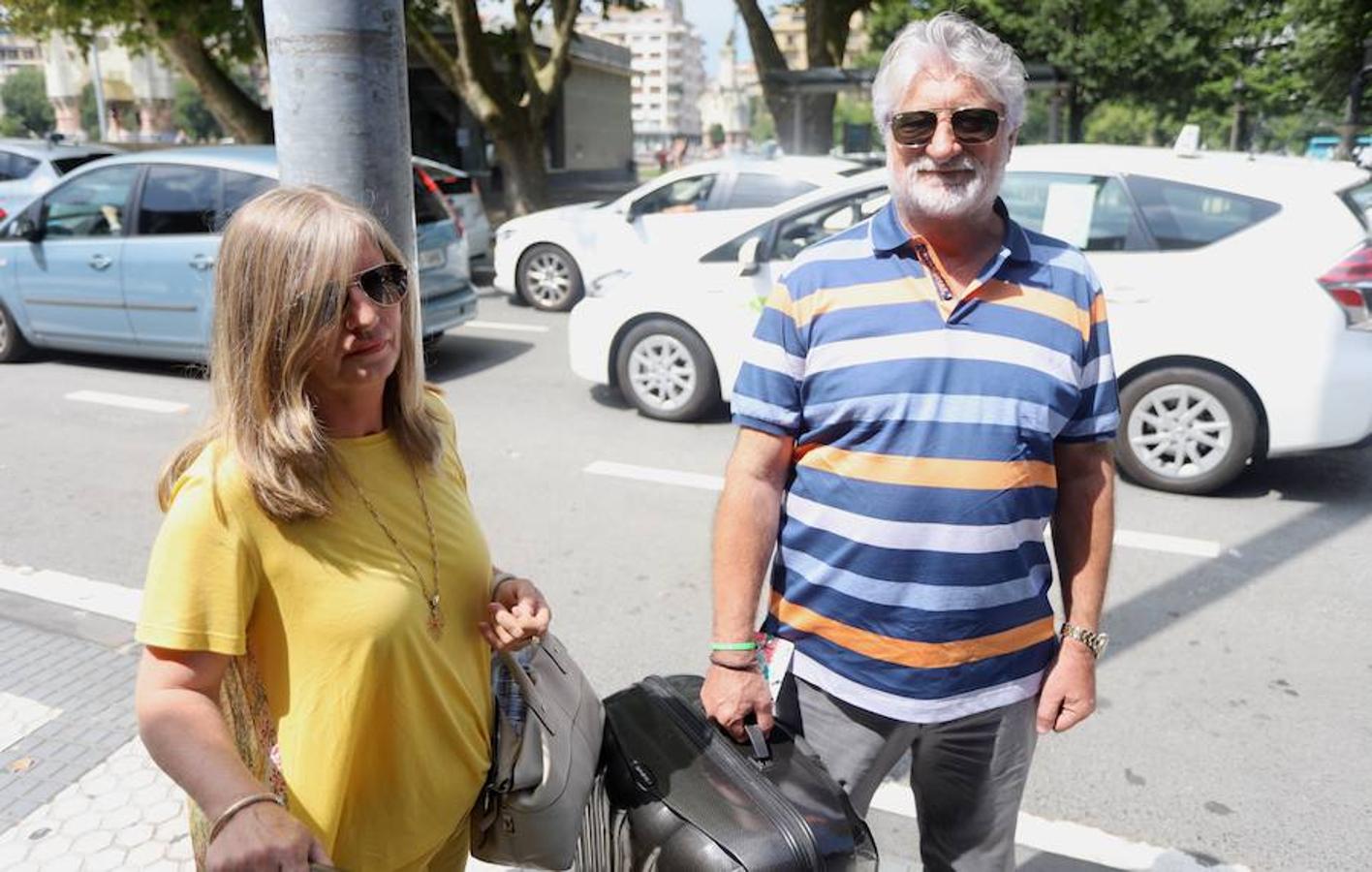 El sector de los taxistas se ha concentrado este lunes en la Estación del Norte yse ha dirigido en caravana hacia Pío XII