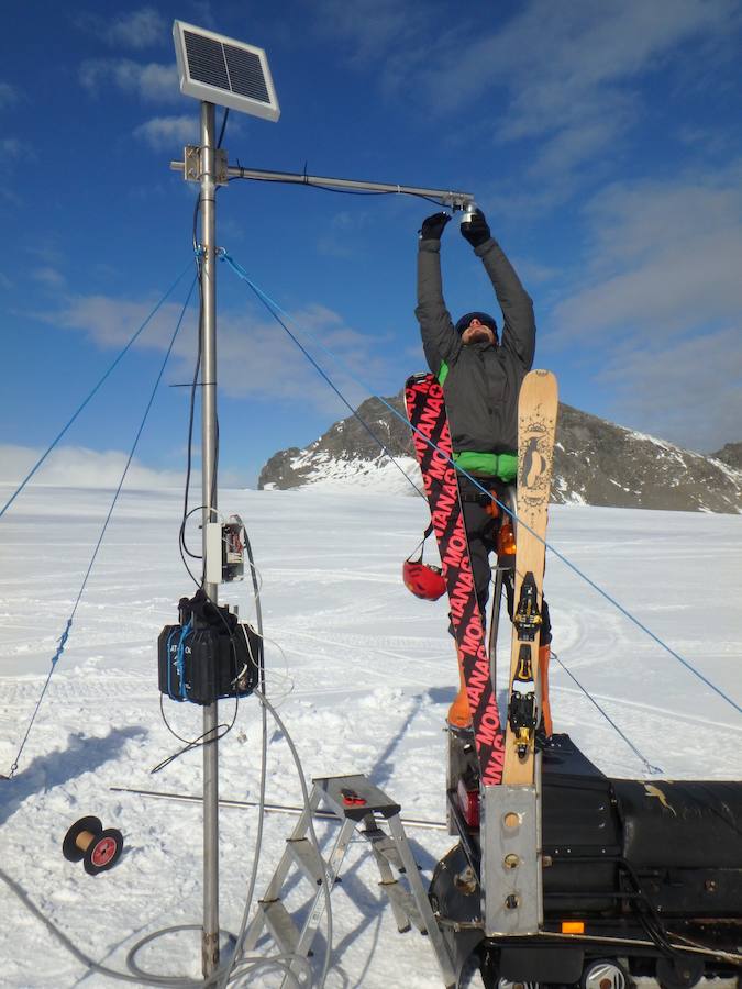 Iñaki Irastorza es un ingeniero donostiarra que durante cuatro meses al año viaja al continente más austral de la sierra