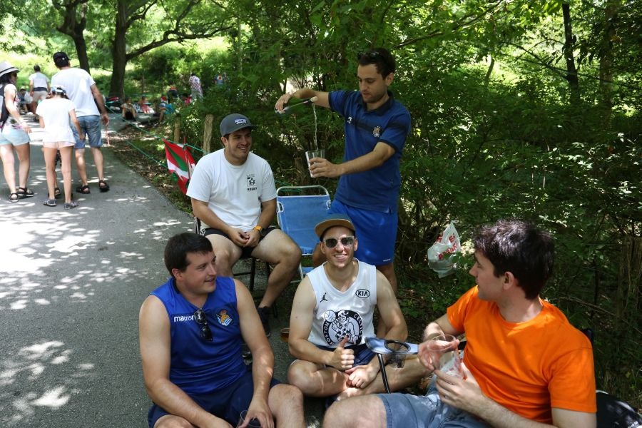 Un gran ambiente en la subida final de la clasica San Sebastián 2018, a los ciclistas no les faltará apoyo