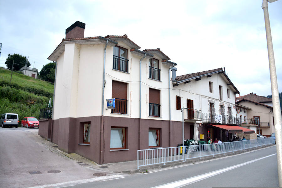 Ikaztegietako ostatua.