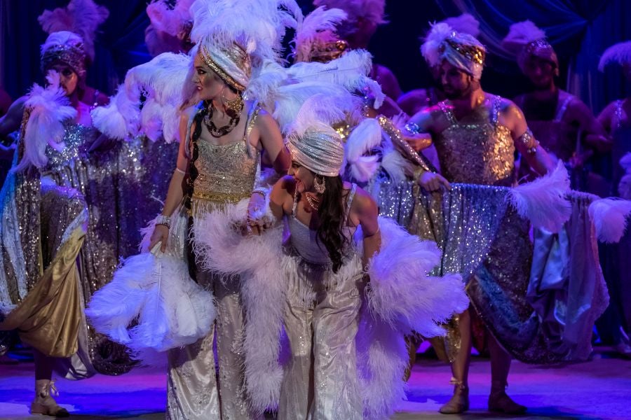 Paolo Arrivabeni dirige esta producción que se estrenó en mayo en Buenos Aires y transmite «las ganas de vivir queda la música de Rossini» 