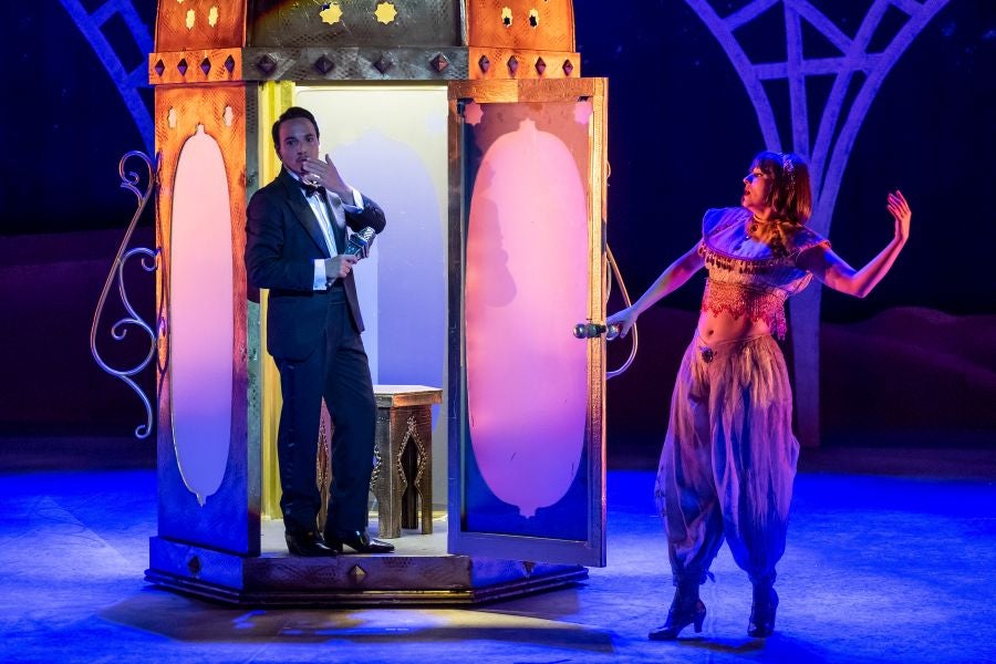 Paolo Arrivabeni dirige esta producción que se estrenó en mayo en Buenos Aires y transmite «las ganas de vivir queda la música de Rossini» 