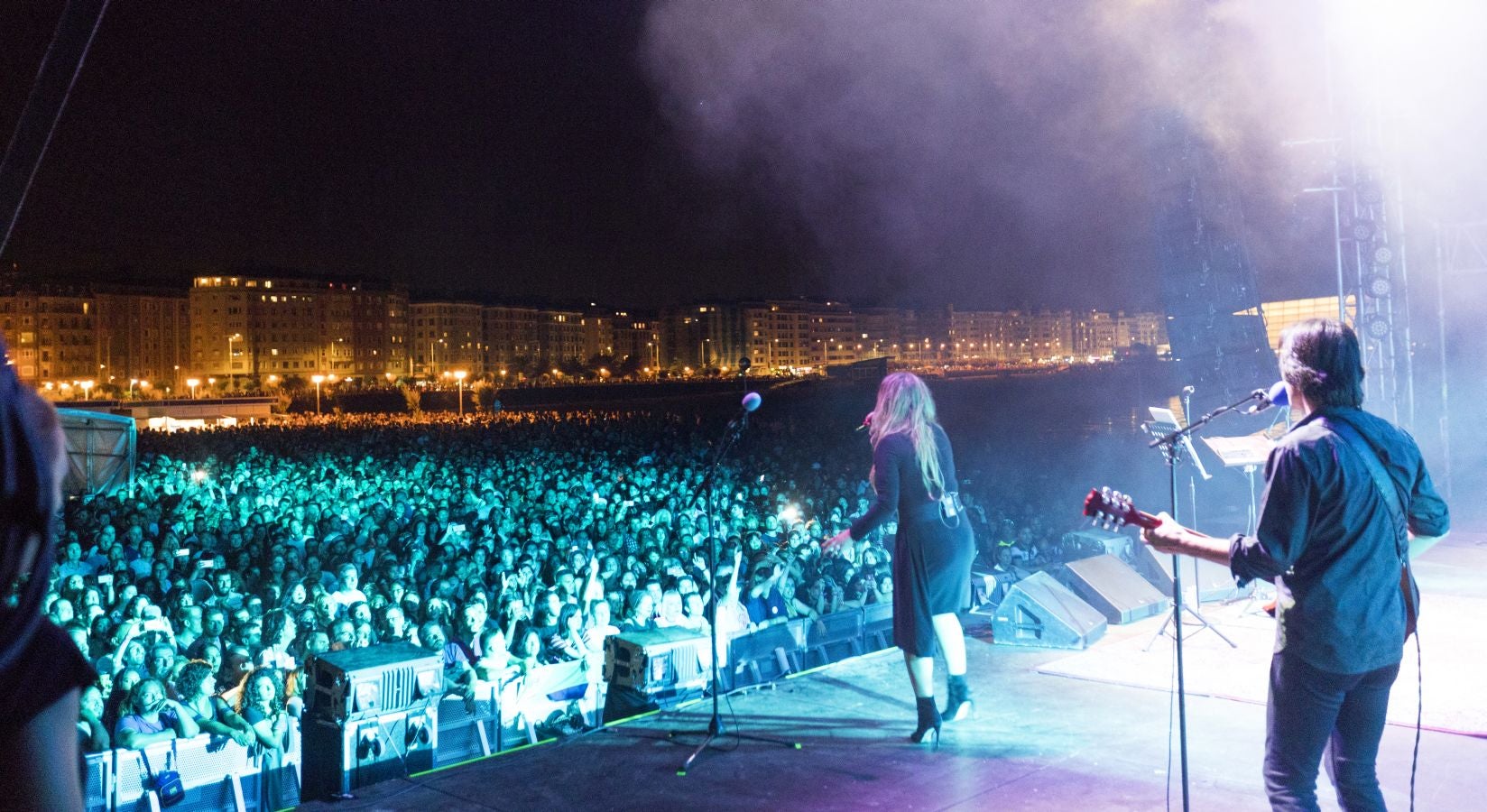El público vibró con la actuación de la donostiarra en el inicio de las fiestas