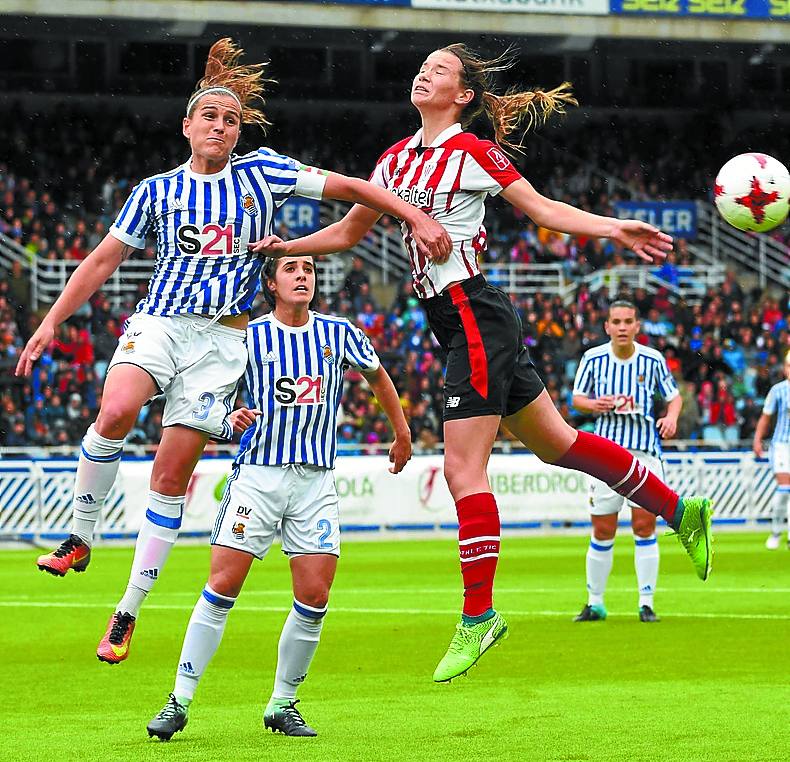 Último partido (13/05/18). Ramajo en el derbi femenino de Anoeta. 