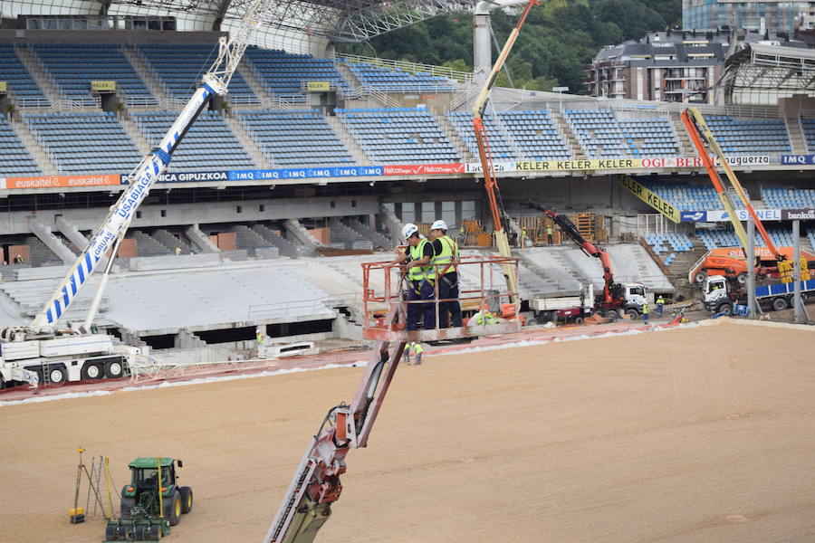 El estadio de Anoeta ya muestra en buena parte cómo estará el día de su reapertura, el 15 de septiembre, ante el F.C. Barcelona