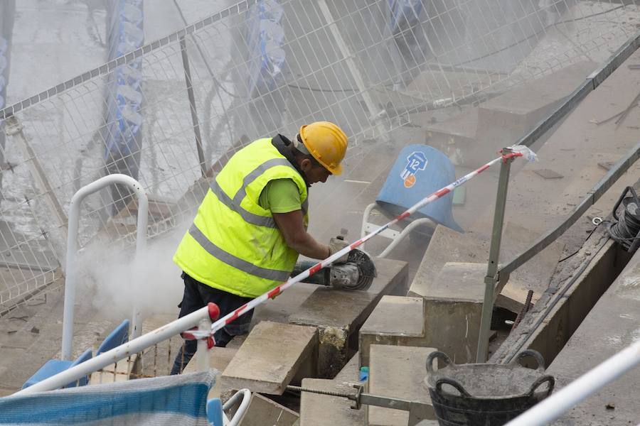 A poco menos de un mes de su reestreno, las obras del estadio de Anoeta presentan grandes avances en los últimos días. Todo estará listo para el Real Sociedad - F.C. Barcelona del próximo 15 de septiembre.