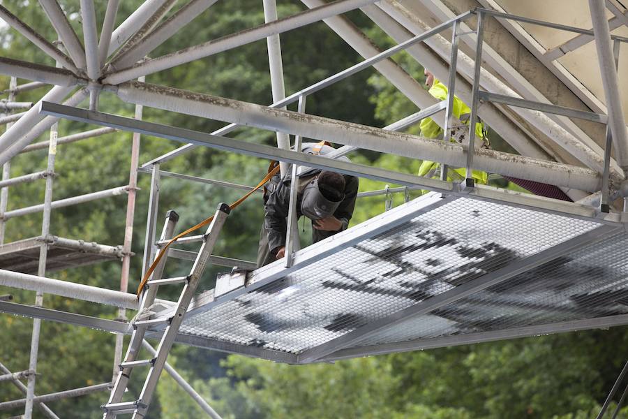 A poco menos de un mes de su reestreno, las obras del estadio de Anoeta presentan grandes avances en los últimos días. Todo estará listo para el Real Sociedad - F.C. Barcelona del próximo 15 de septiembre.
