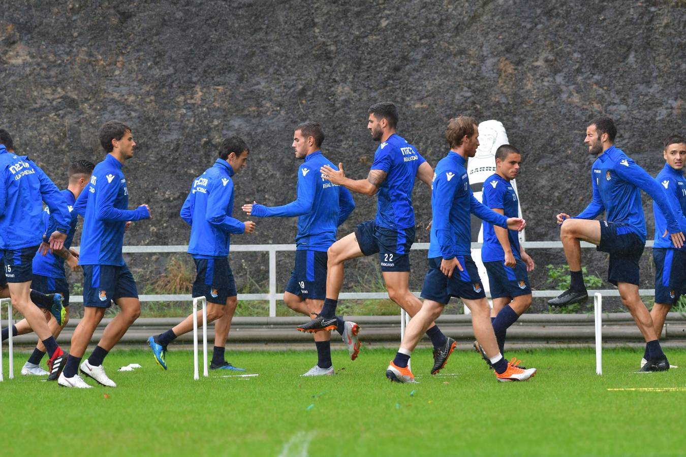 Garitano ha dirigido la última sesión de la Real Sociedad antes de visitar al Villarreal en el que será el primer partido liguero.