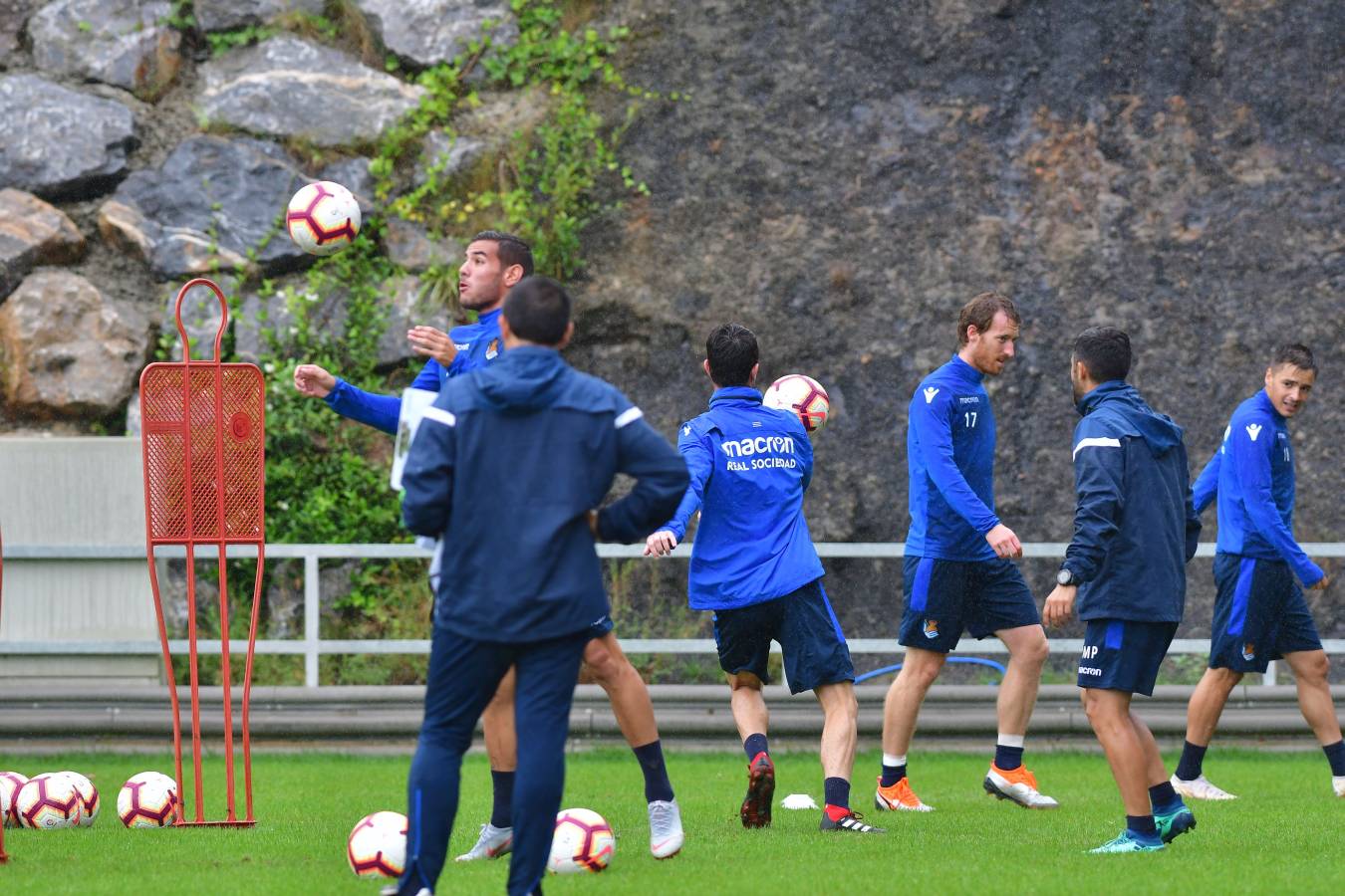 Garitano ha dirigido la última sesión de la Real Sociedad antes de visitar al Villarreal en el que será el primer partido liguero.