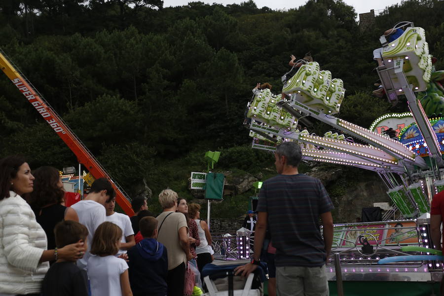 Las atracciones del Paseo Nuevo ofrecen entretenimiento y emociones fuertes para grandes y pequeños
