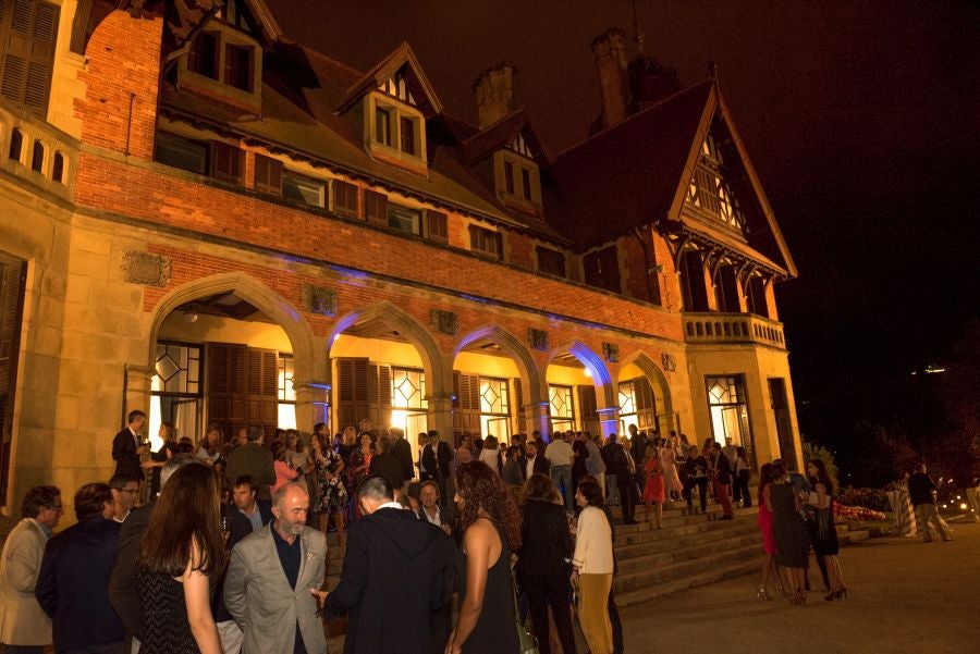 La tradicional fiesta de Teledonosti en el Palacio Miramar de San Sebastián volvió a congregar a diversos representantes de la sociedad guipuzcoana. 