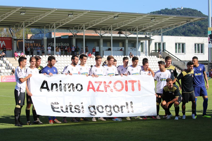 Orbegozo, de cabeza, igualó el gol inicial de Esnaola en propia puerta 